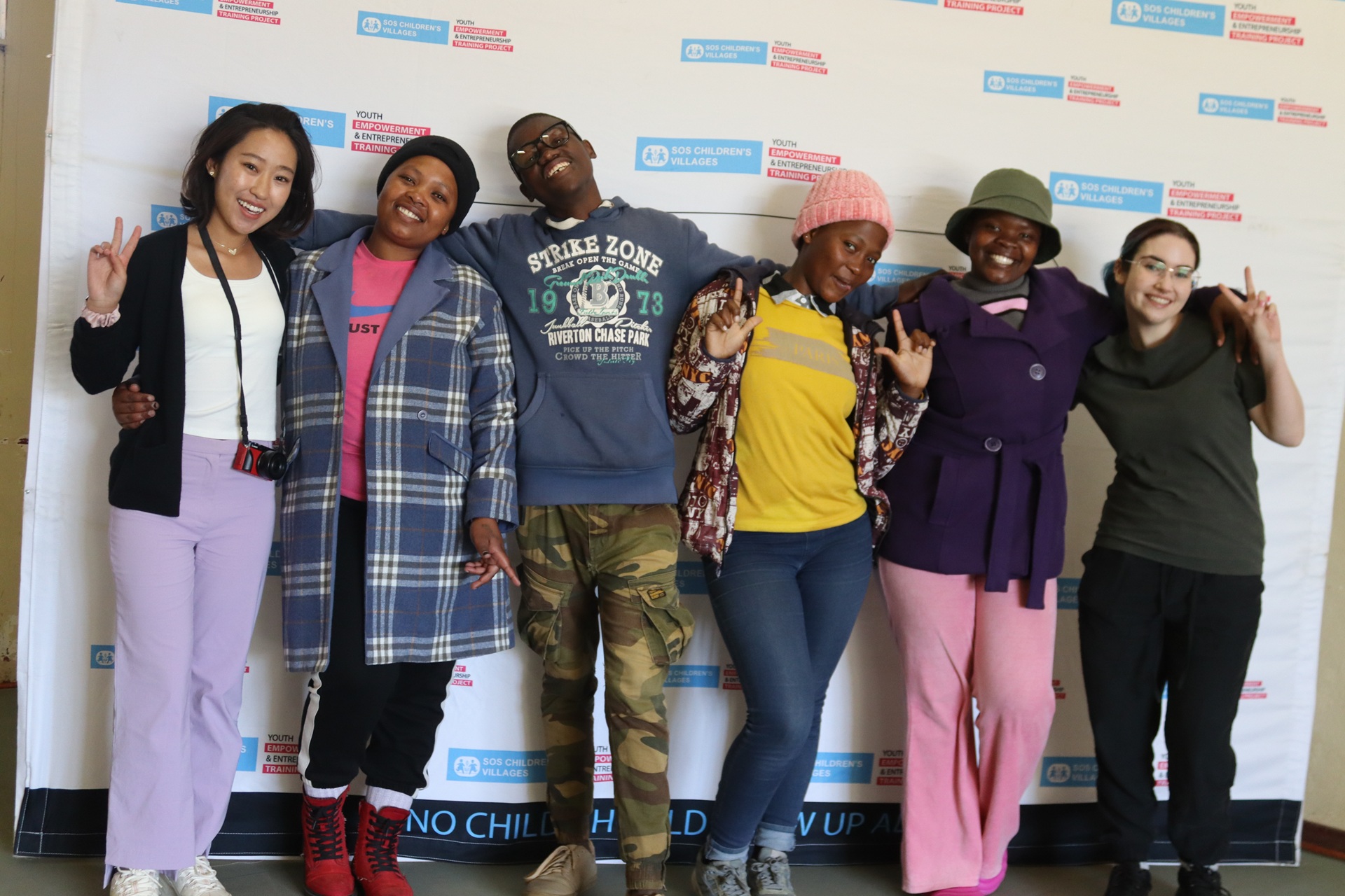 Le studentesse Laidlaw partecipano al nostro programma in Lesotho.